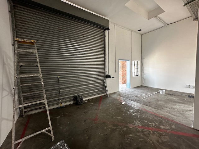 To Let Commercial Property for Rent in Maitland Western Cape